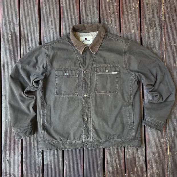 울리치 양털 자켓