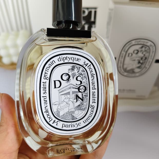 꽃향기가 은은한 향수 100ml