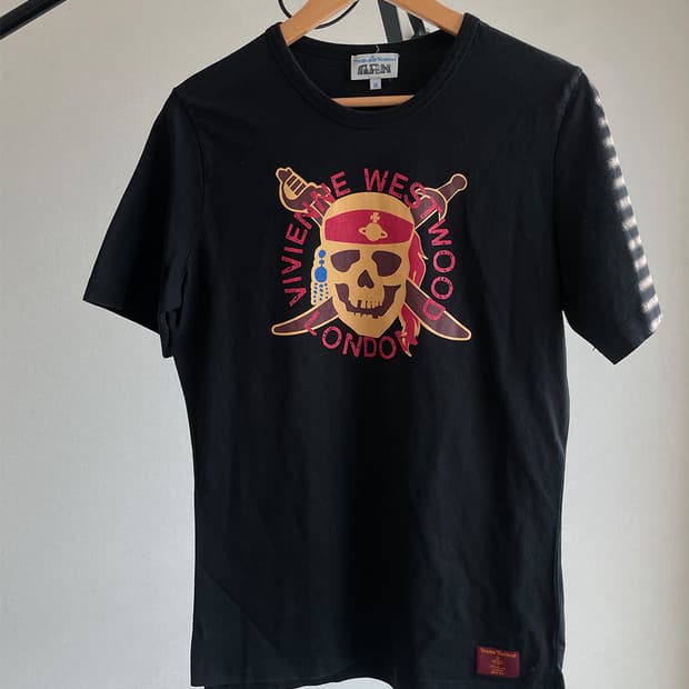 비비안웨스트우드 그래픽 티셔츠