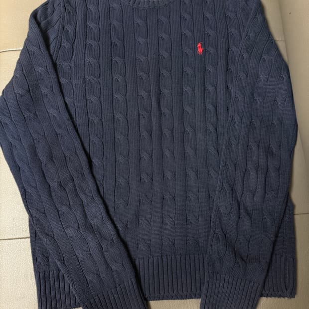 폴로 케이블 니트