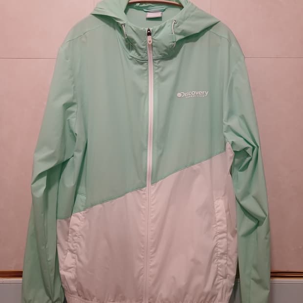 디스커버리 정품 남성 바람막이 105 사이즈 (여성 입으셔도됨)