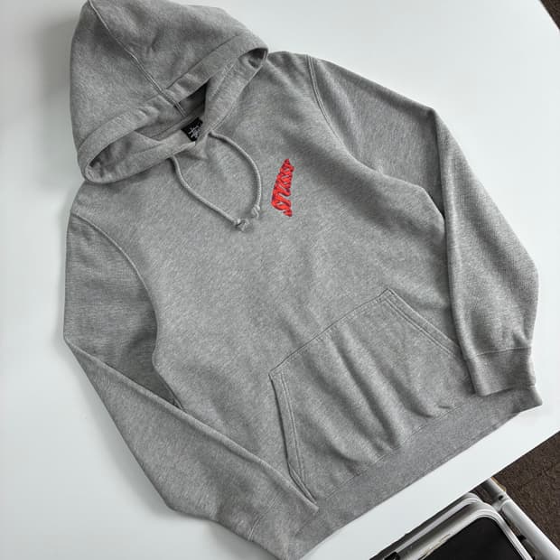 Stussy 스투시 00‘s 모션 빅로고 후드티