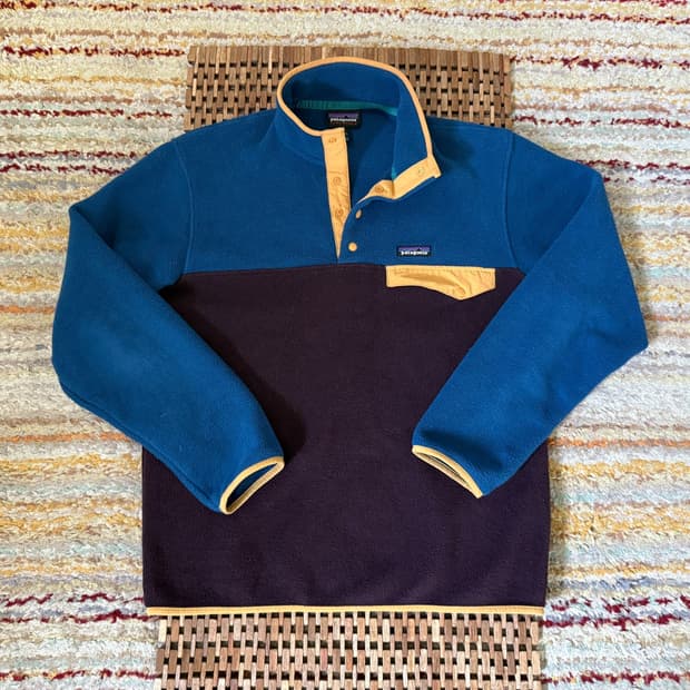 12FW 파타고니아 신칠라 스냅-T 블루/버건디