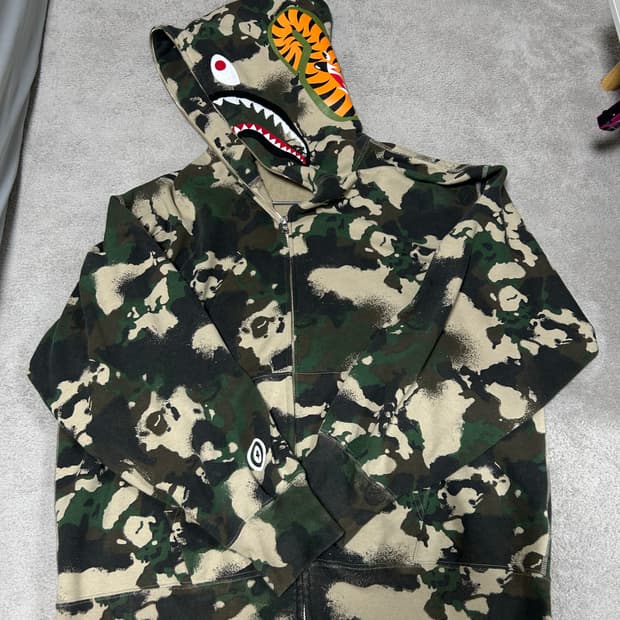 베이프 맵 카모 샤크 후드집업