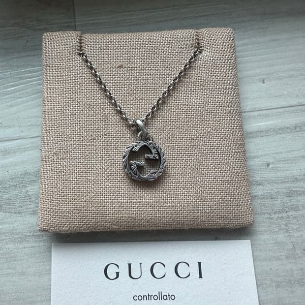 구찌 인터로킹G목걸이 [풀구성]