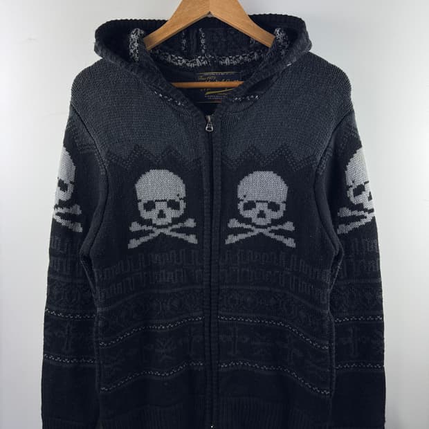 JPN 스컬 패턴 헤비니트1806