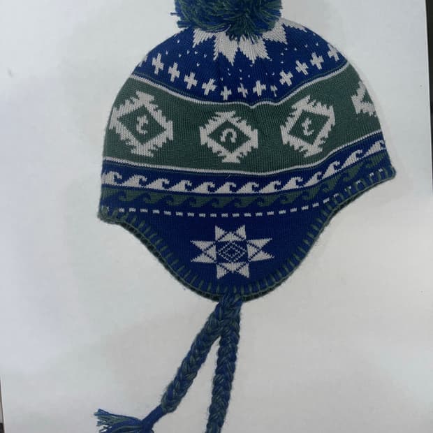 Thisisneverthat 디스이즈네버댓 방울 비니