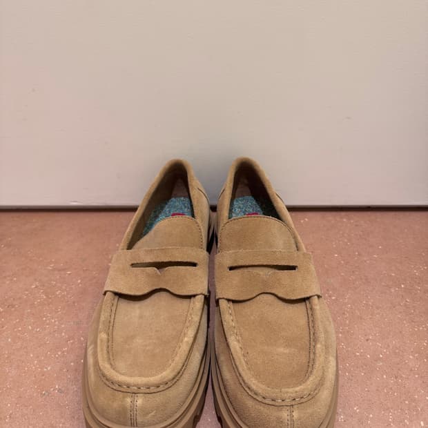 캠퍼(Camper) 스웨이드 로퍼 판매합니다.