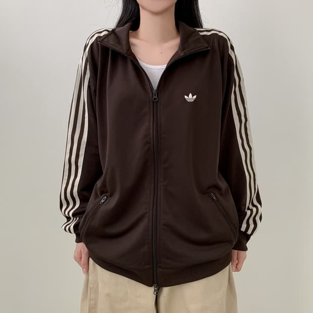 아디다스 오리지널스 트랙 자켓 젠더 뉴트럴 다크 브라운 새상품