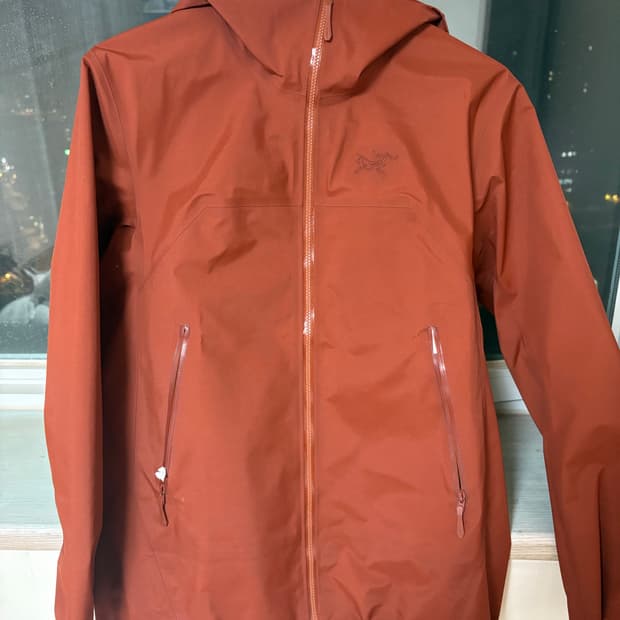 아크테릭그 베타 여성(s)