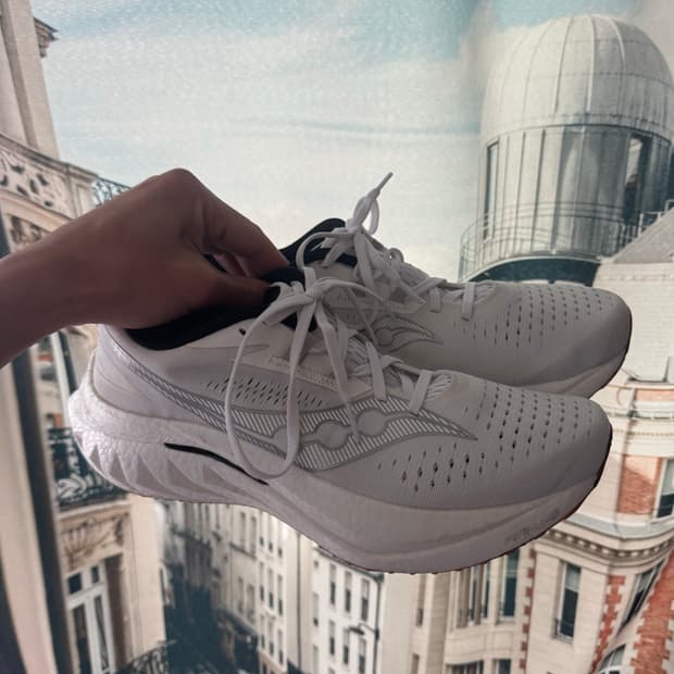 Saucony 엔돌핀 스피드4 270