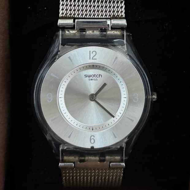 스와치(Swatch) 스킨 메탈 니트(Skin Metal Knit)