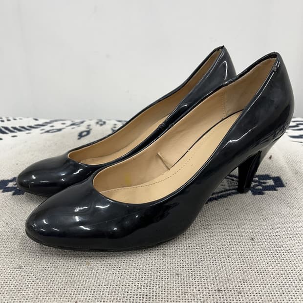 자라 ZARA 블랙 에나멜 힐 구두 36 X00827