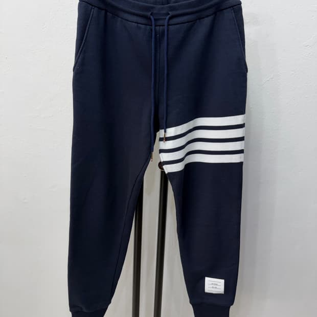 정품) 톰브라운 여성 클래식 루프백 엔지니어드 4-바 스위트팬츠 40