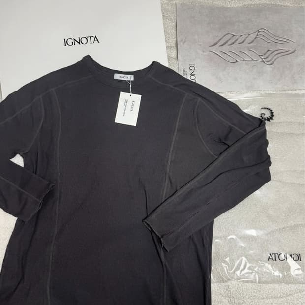 Ignota core 14: cut longsleeve L