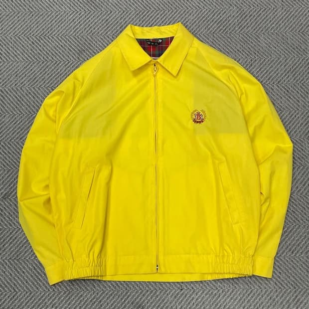 바라쿠타 자수 로고 집업 자켓 v0470