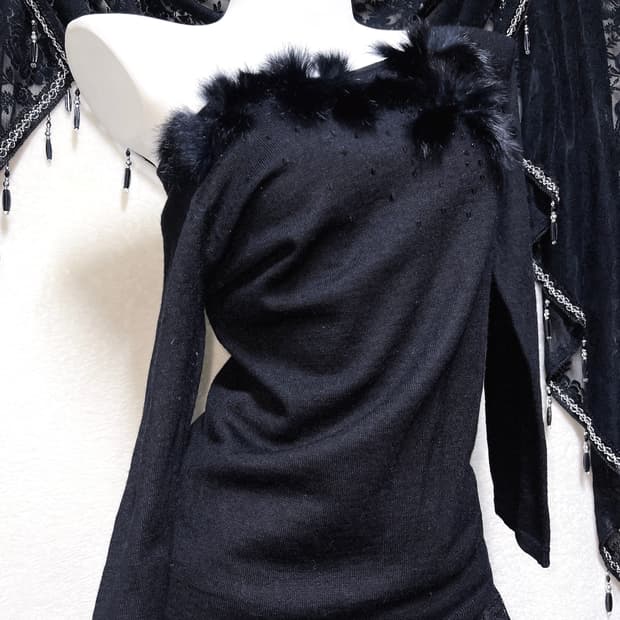 로맨틱고딕 고스펑크 갸루 로걀 래빗퍼트리밍 니트 오리엔탈 핀터 다크페어리