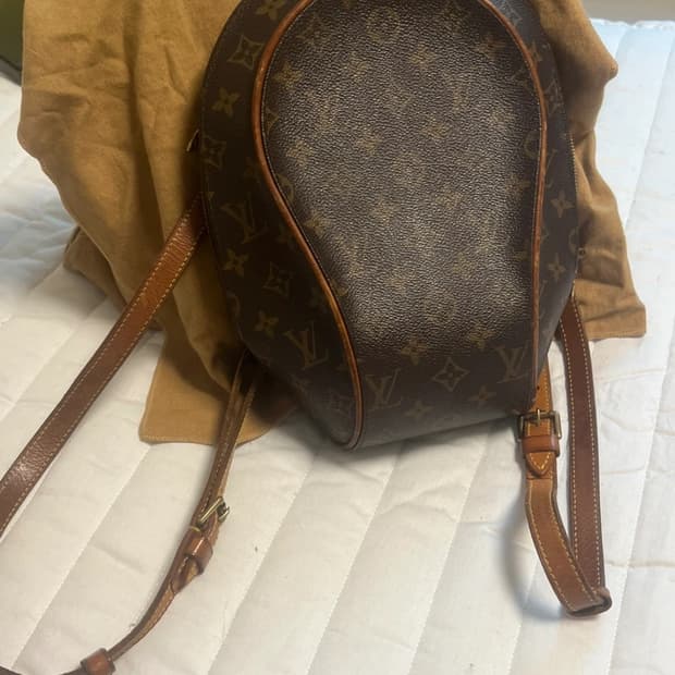 루이비통 백팩