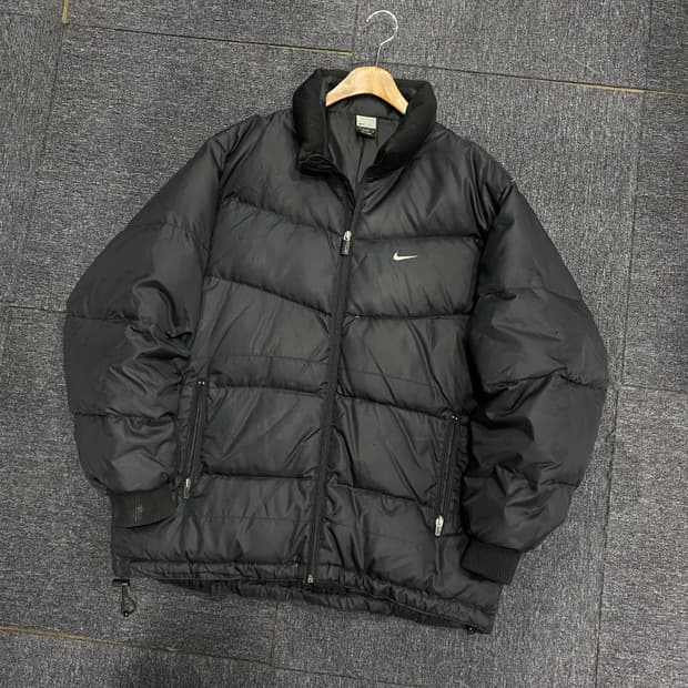 나이키 푸퍼 패딩