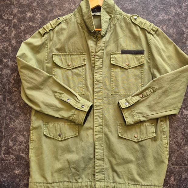 자라 베이직 밀리터리 유틸리티 올리브 그린 재킷 M