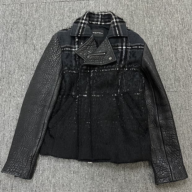 엠포리오아르마니 가죽자켓 