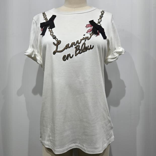 랑방 en Bleu 화이트 리본 티셔츠