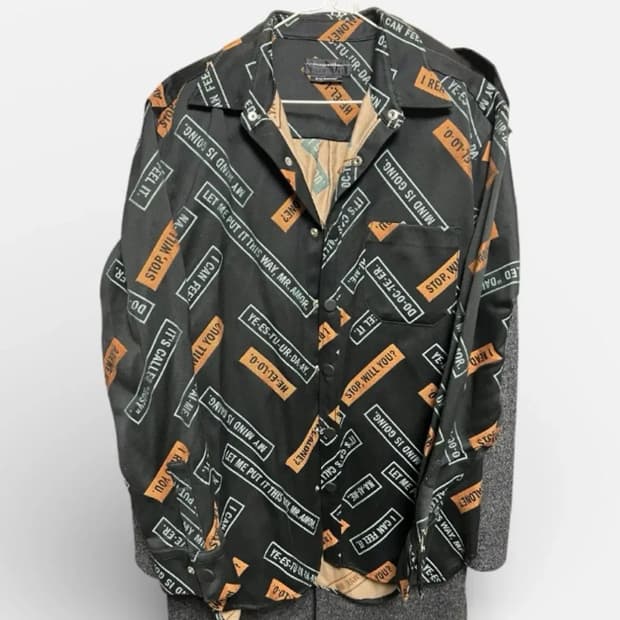 커스텀멜로우 프린팅 패턴 셔츠 블랙