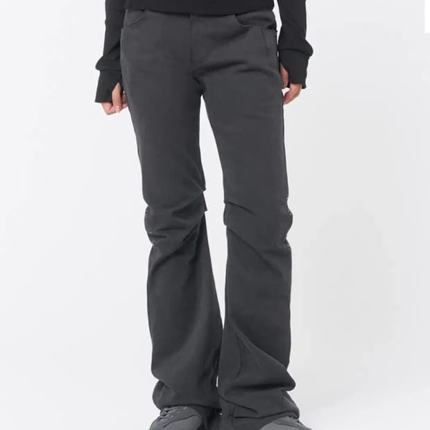 미세키서울 Shifted snap pants CHARCOAL