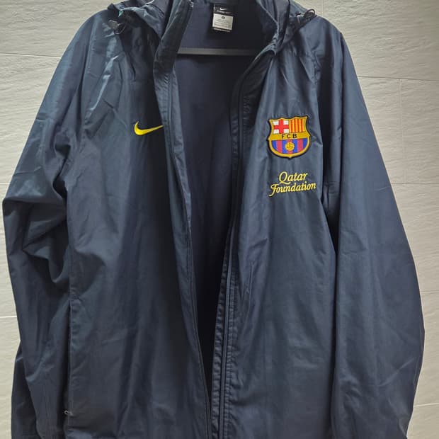 나이키 바르셀로나 스톰핏 바람막이(XL)