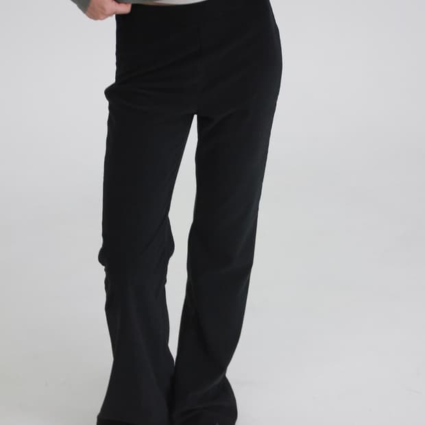 아모르샤이 BOOTCUT PANTS - CORDUROY BLACK 