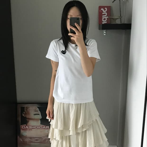 꼼데가르송 블랙와펜 화이트 반팔티