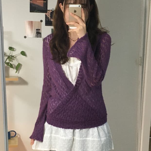 나팔꽃 펀칭 니트