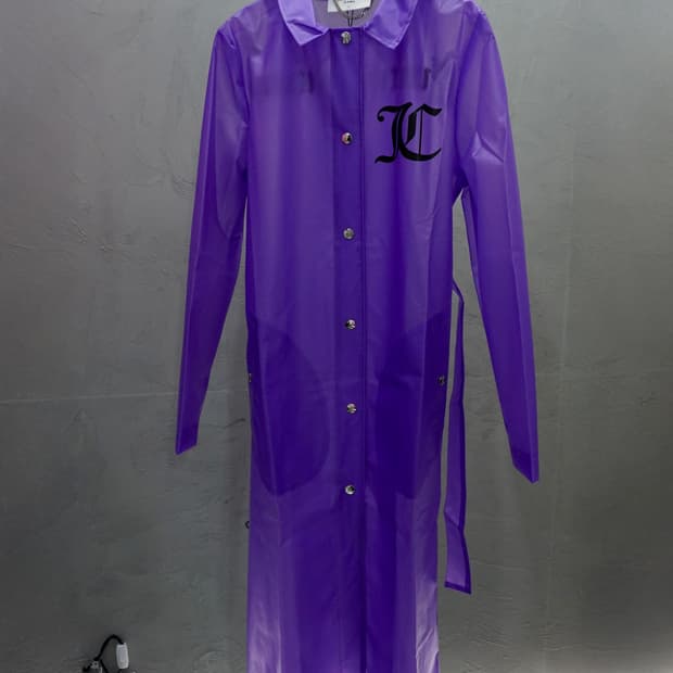 쥬시꾸띄르 pvc 퍼플 롱자켓