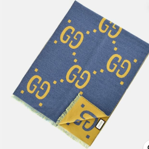 GUCCI GG 자카드 울 실크 스카프