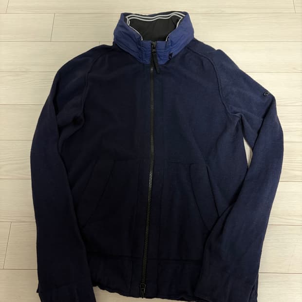 스톤아일랜드 나일론 후드 니트 집업