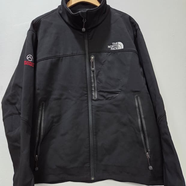 노스페이스 1211-8 써밋 시리즈 블랙 기모 바람막이 자켓 105