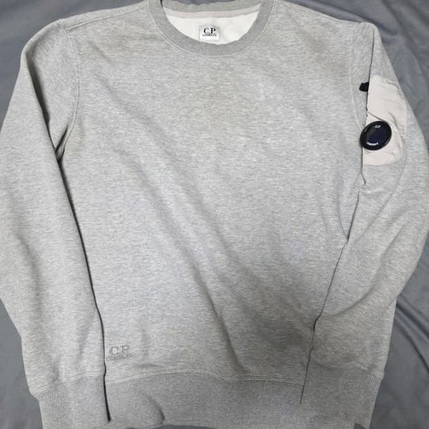 CP컴퍼니 정품 렌즈 기모맨투맨