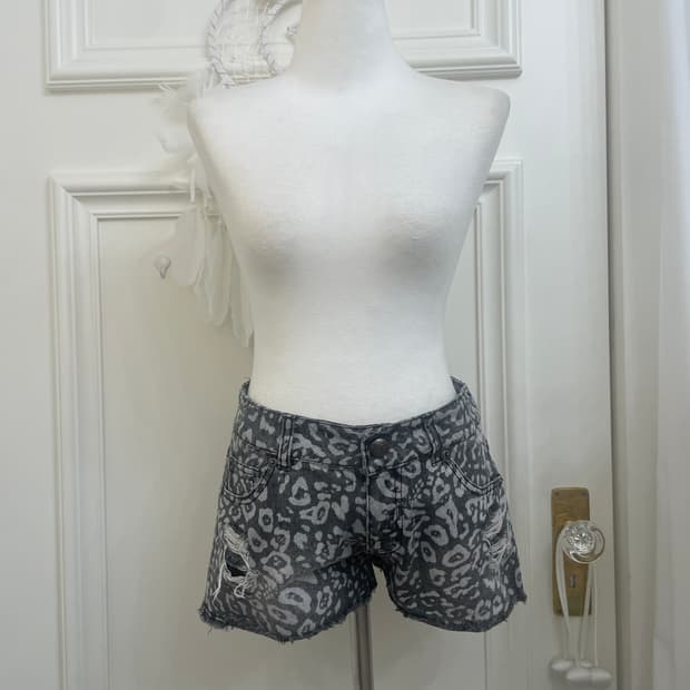 gray leopard mini denim pants(size-160)