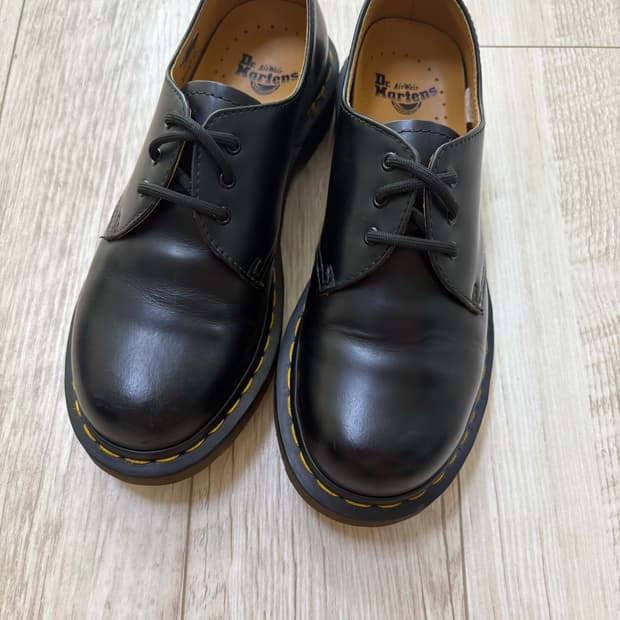 닥터마틴 1461 3홀 스무스 230