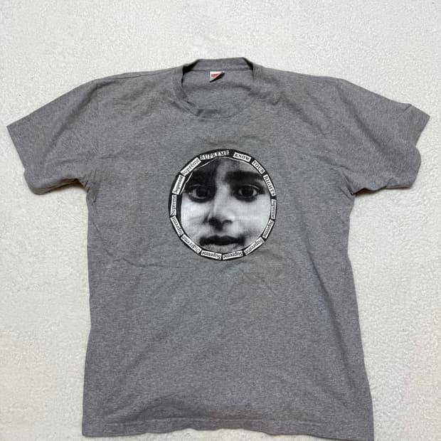 슈프림 노 유얼 라이츠 프린팅 반팔 티셔츠 XL