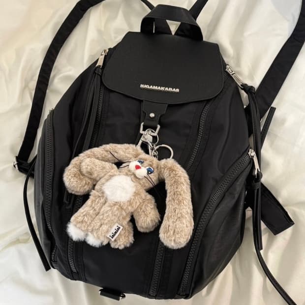 이우가마카라스 카라비너 나일론 백팩