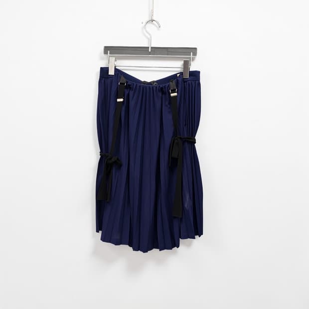 TOGA PULLA pleated skirt with detachable