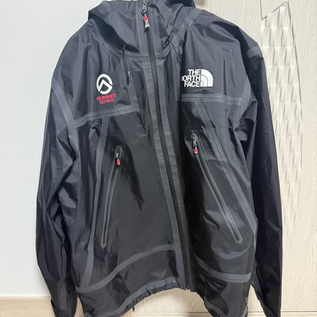 슈노페 서밋 시리즈 테이프심 자켓 블랙 21ss