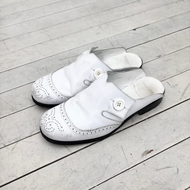 WHITE LEATHER MULES