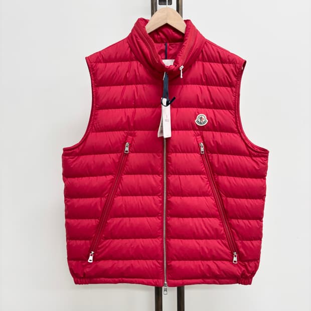 [5]몽클레어 와펜패치 조끼패딩