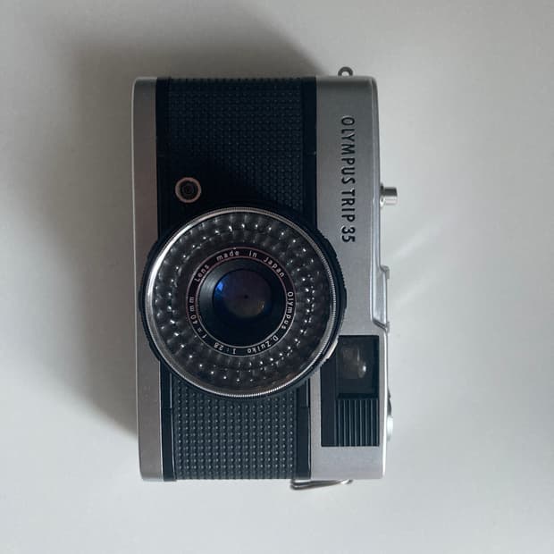 올림푸스 TRIP 35 필름 카메라