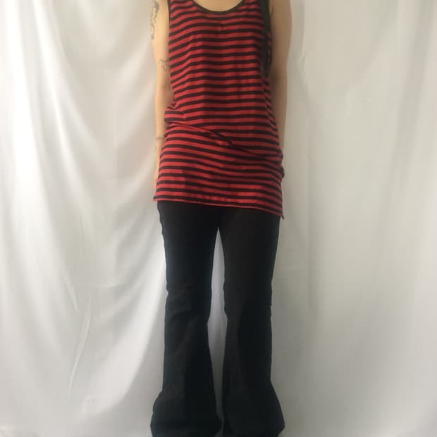 Stripe pattern sleeveless