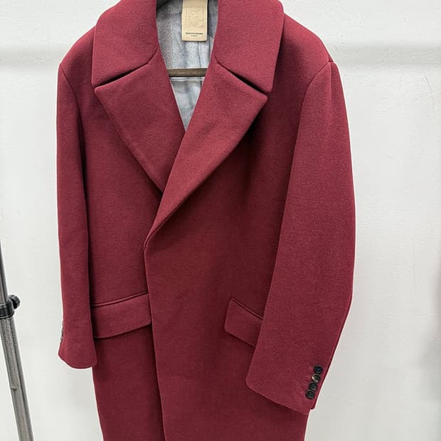 100)  우영미 15fw 컬렉션 버건디 코트 