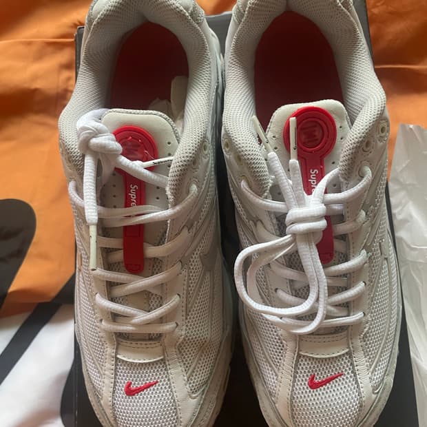 나이키 슈프림 샥스