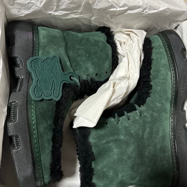 버버리 크리퍼 녹색 블랙 42.5 사이즈 새상품